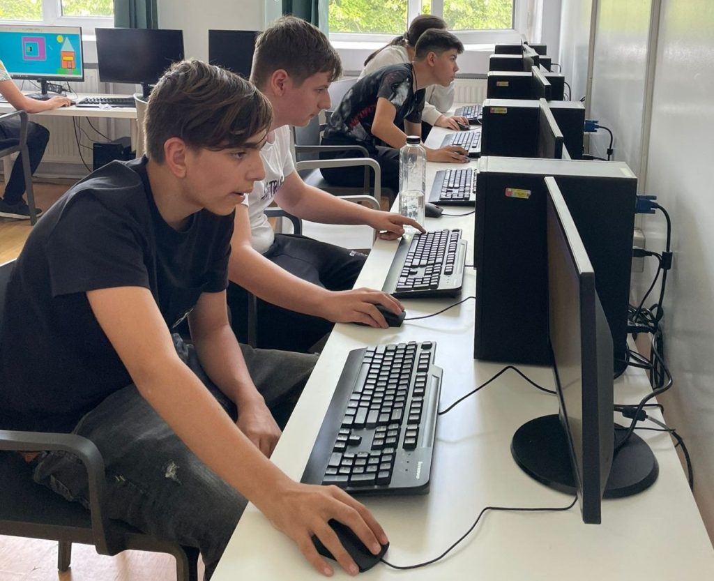EduAct îți oferă ocazia să fii parte din reforma educațională