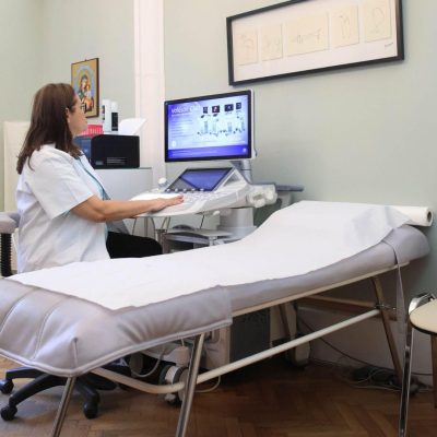 Cum să previi și să gestionezi infecția cu HPV – sfaturile Dr. Lorena Turculeț