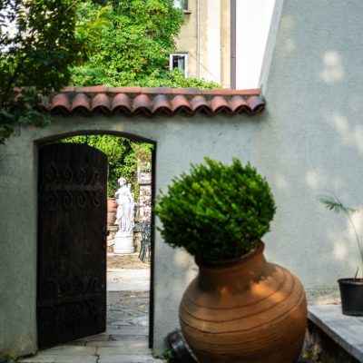 Evenimente Corporate la EkoGroup Vila: Inovație și Profesionalism